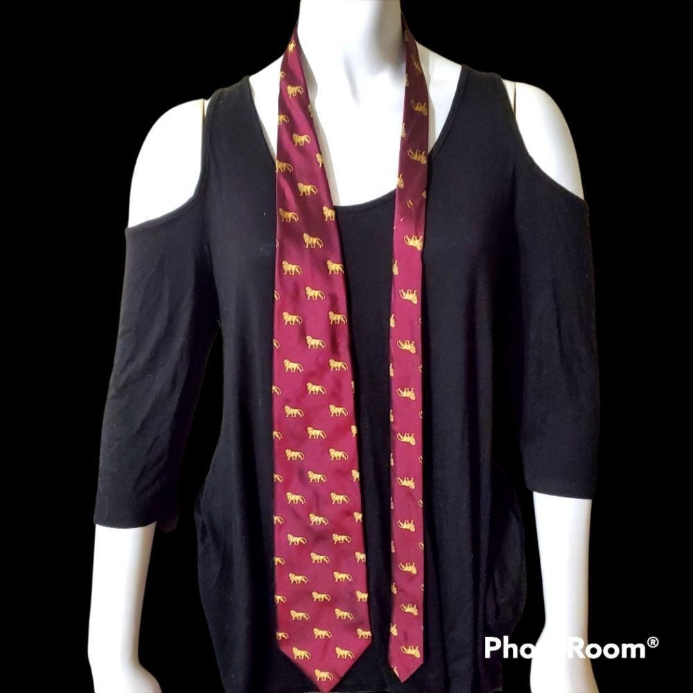 Into Africa Red & Yellow Lion Silk Tie